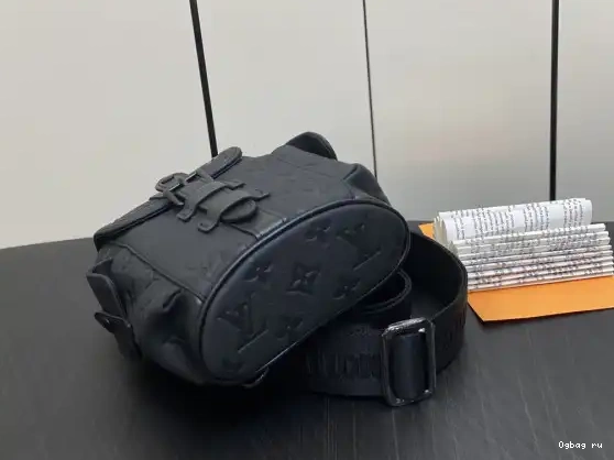 VUITTON Christopher LOUIS Nano 0706